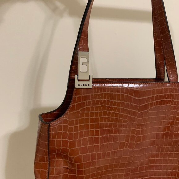 Guess rusty brown shoulder bag/purse - Picture 2 of 2